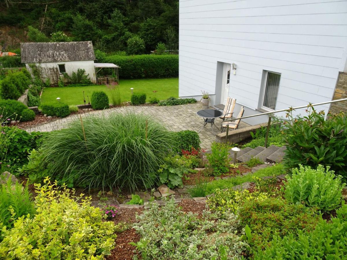 Apartment Close To Hiking And Cycling Trails Lambertsberg Bagian luar foto