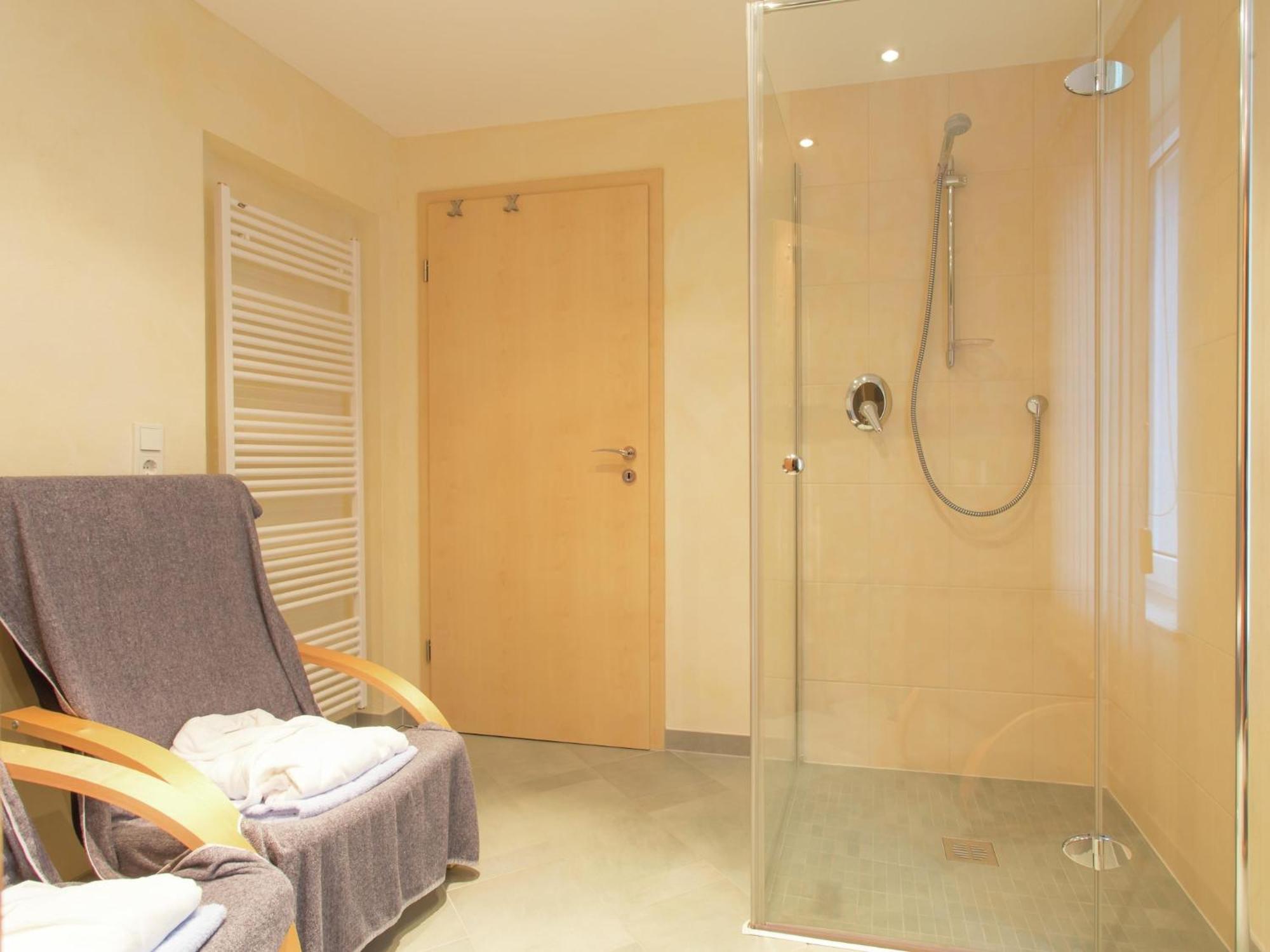Apartment Close To Hiking And Cycling Trails Lambertsberg Bagian luar foto